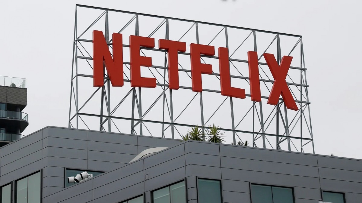 Netflix sa thải 1.000 nhân viên giữa áp lực cạnh tranh