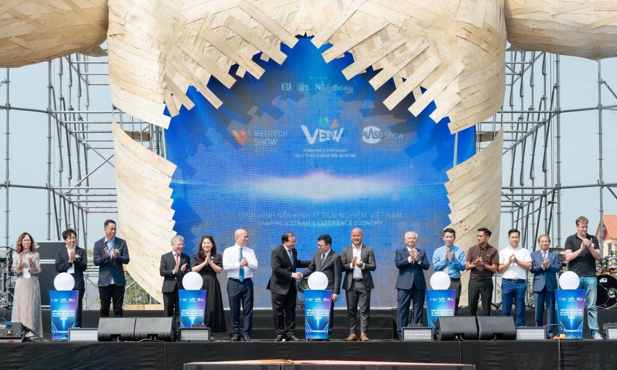 VEEW 2026 hội tụ doanh nghiệp sự kiện, triển lãm, biểu diễn và dịch vụ cưới