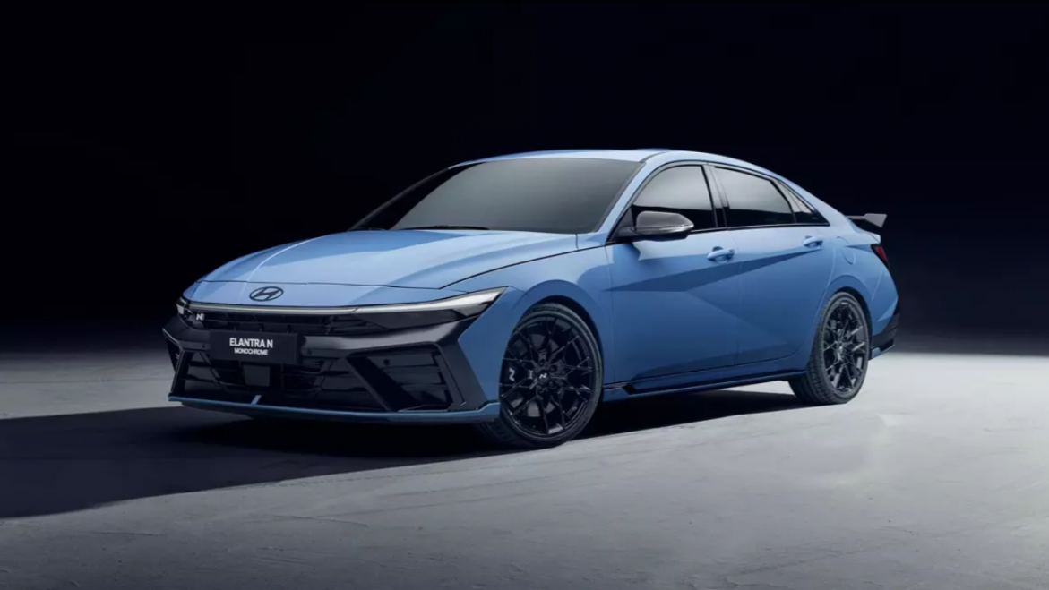 Hyundai Elantra N Monochrome. Ảnh: Huyndai.