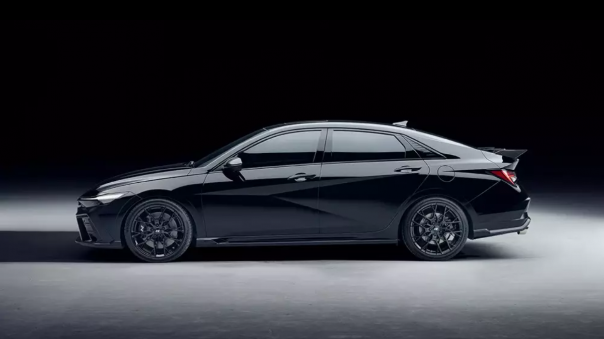 Ngoại thất Hyundai Elantra N Monochrome. Ảnh: Huyndai.