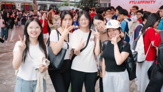 Học phí đại học 2026 tăng vì sao?