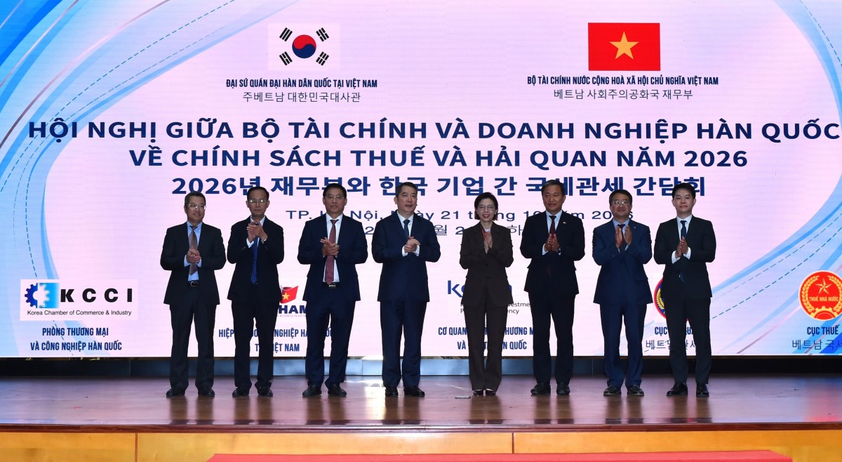 Minh bạch chính sách thuế, hải quan để củng cố niềm tin nhà đầu tư Hàn Quốc Minh bạch chính sách thuế, hải quan để củng cố niềm tin nhà đầu tư Hàn Quốc