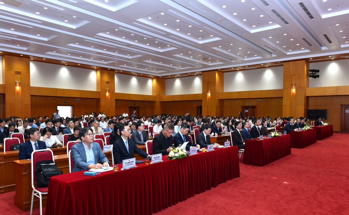 Minh bạch chính sách thuế, hải quan để củng cố niềm tin nhà đầu tư Hàn Quốc Minh bạch chính sách thuế, hải quan để củng cố niềm tin nhà đầu tư Hàn Quốc