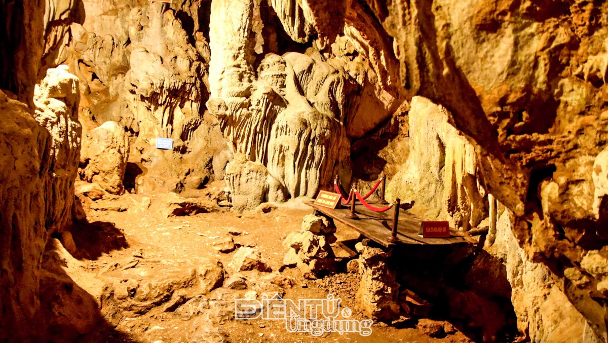 Hang Cốc Pó
