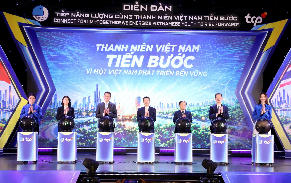 Diễn đàn Tiếp năng lượng cùng thanh niên Việt Nam tiến bước kết nối nguồn lực cho người trẻ Diễn đàn Tiếp năng lượng cùng thanh niên Việt Nam tiến bước kết nối nguồn lực cho người trẻ