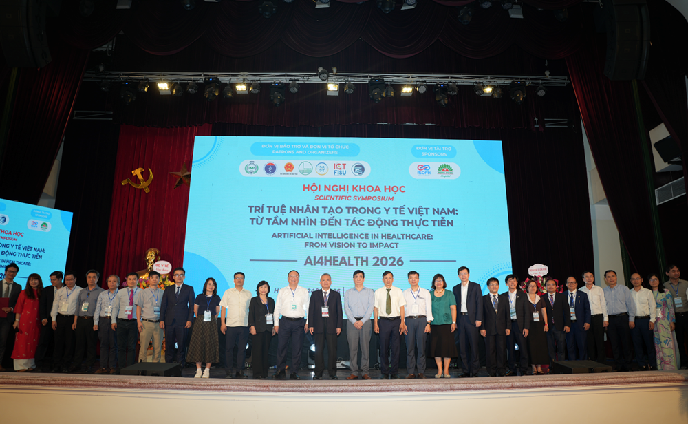 Bàn giải pháp khai thác AI hỗ trợ khám chữa bệnh trong y tế