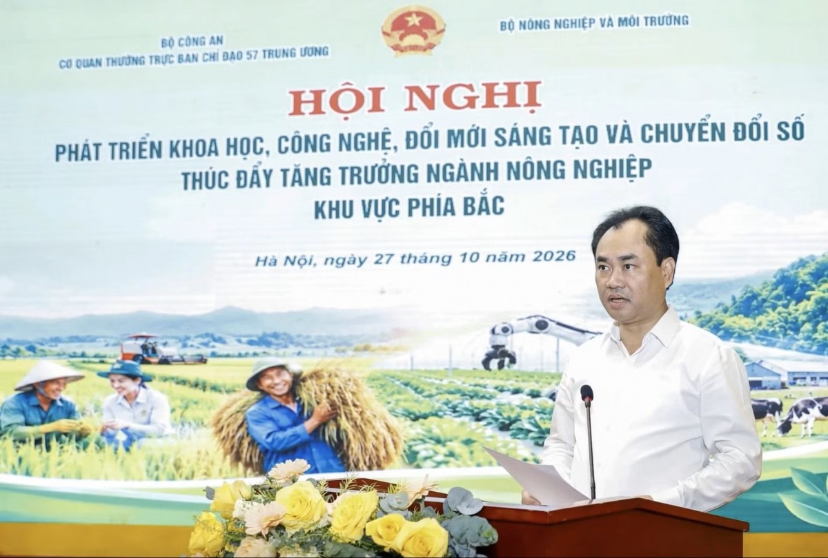 Bộ trưởng Trịnh Việt Hùng phát biểu về những thách thức và yêu cầu đổi mới để thúc đẩy tăng trưởng ngành Nông nghiệp và Môi trường.