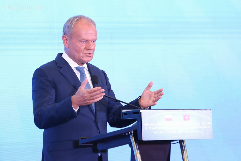 Thủ tướng Ba Lan Donald Tusk phát biểu tại sự kiện - Ảnh: chinhphu.vn/Nhật Bắc
