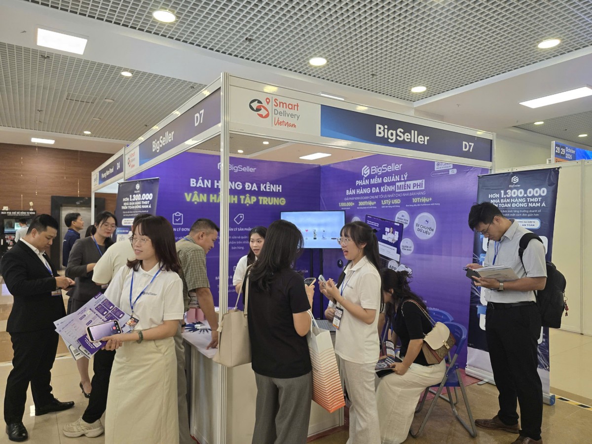 Chuỗi triển lãm kho vận và logistics 2026 đưa AI, robot vào tâm điểm thảo luận