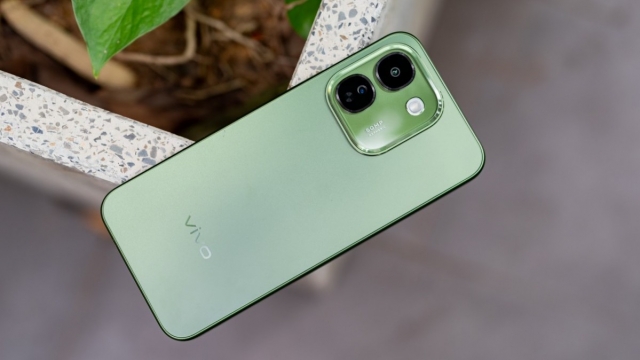 Với viên pin 10.000mAh, vivo V80 Lite 5G sẽ làm được những gì?