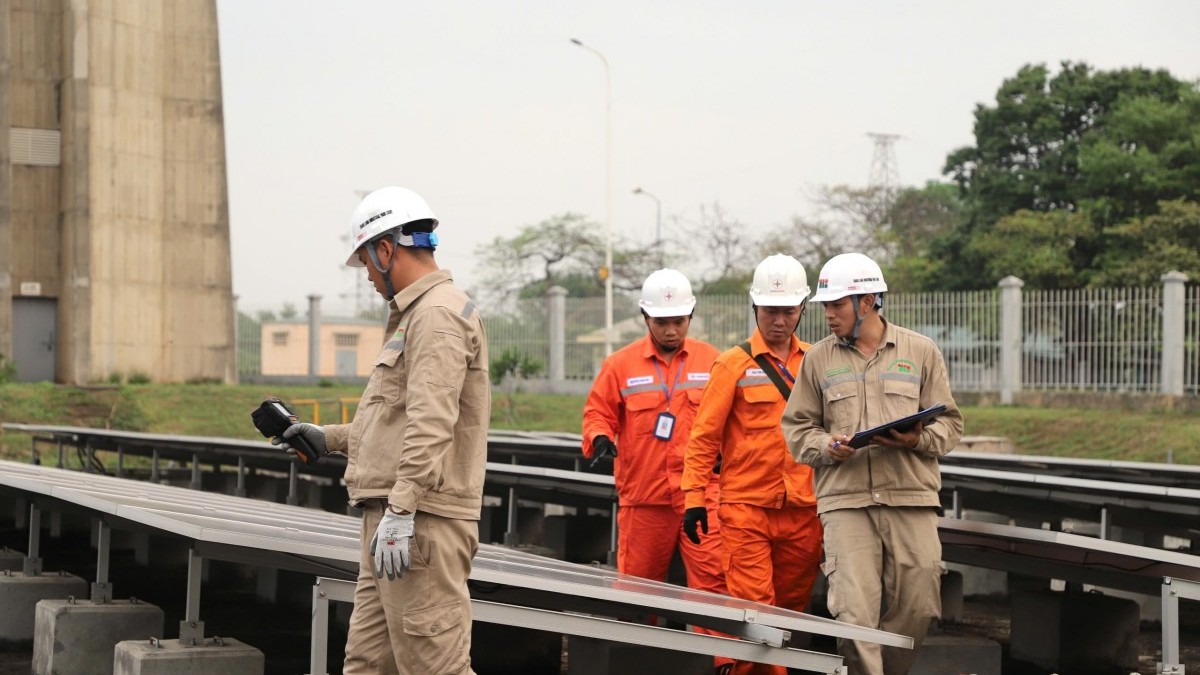 Hà Nội hỗ trợ tối đa 6 triệu đồng lắp điện mặt trời mái nhà và pin lưu trữ