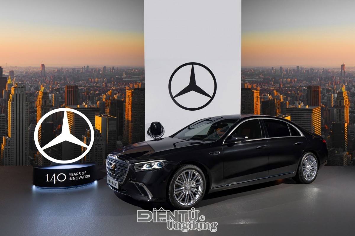 “The Icons, Electrified” của Mercedes-Benz
