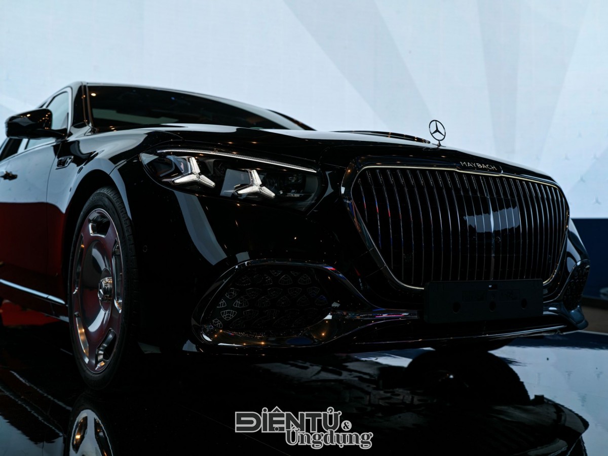 “The Icons, Electrified” của Mercedes-Benz