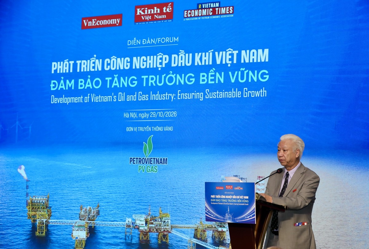 Định hình tương lai công nghiệp dầu khí Việt Nam đảm bảo tăng trưởng bền vững Định hình tương lai công nghiệp dầu khí Việt Nam đảm bảo tăng trưởng bền vững