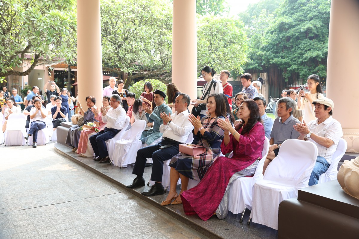 Khai mạc Triển lãm mỹ thuật “Nguyên - Lãng du cùng Sơn” Khai mạc Triển lãm mỹ thuật “Nguyên - Lãng du cùng Sơn”