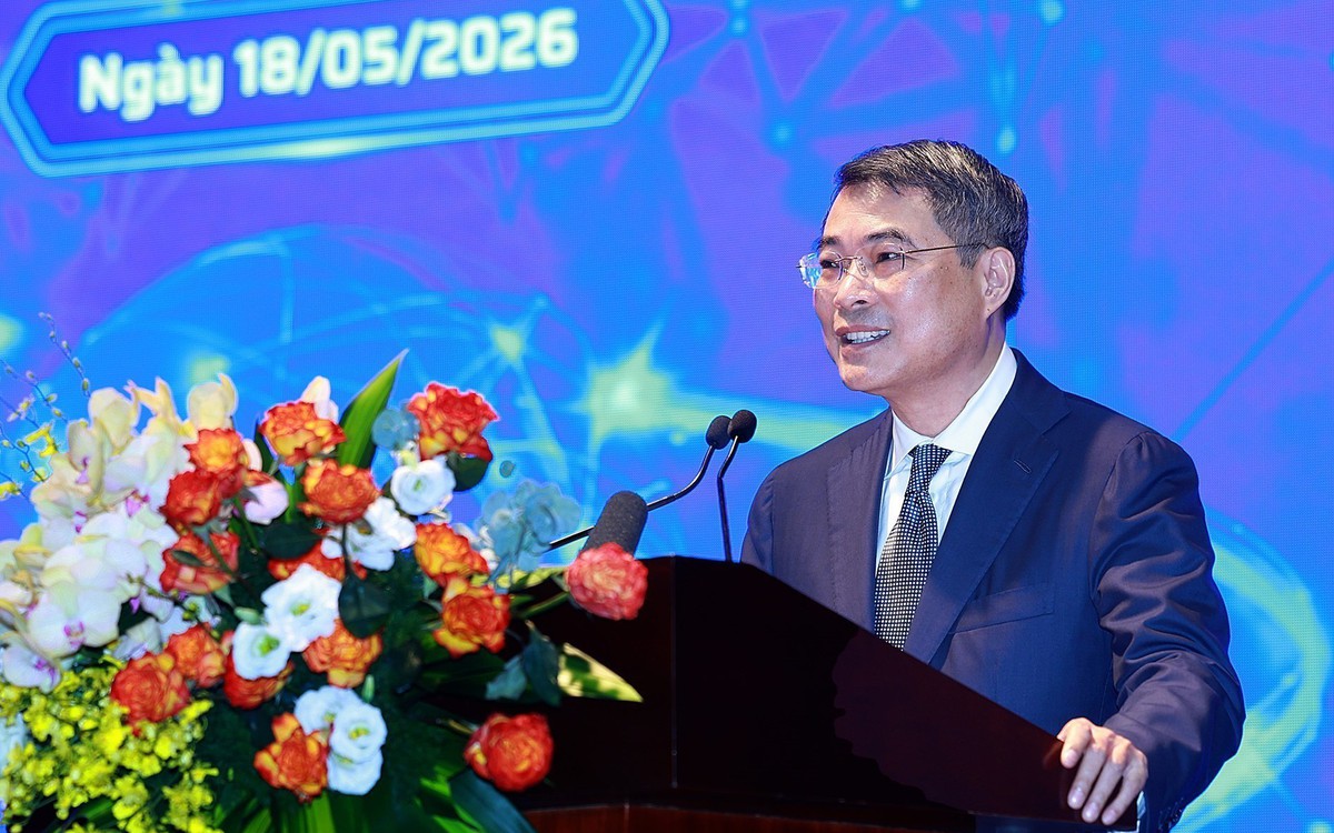 Thủ tướng Lê Minh Hưng phát biểu tại Lễ chào mừng Ngày Khoa học, Công nghệ và Đổi mới sáng tạo Việt Nam và Hội nghị triển khai công nghệ chiến lược. (Ảnh: TTXVN)
