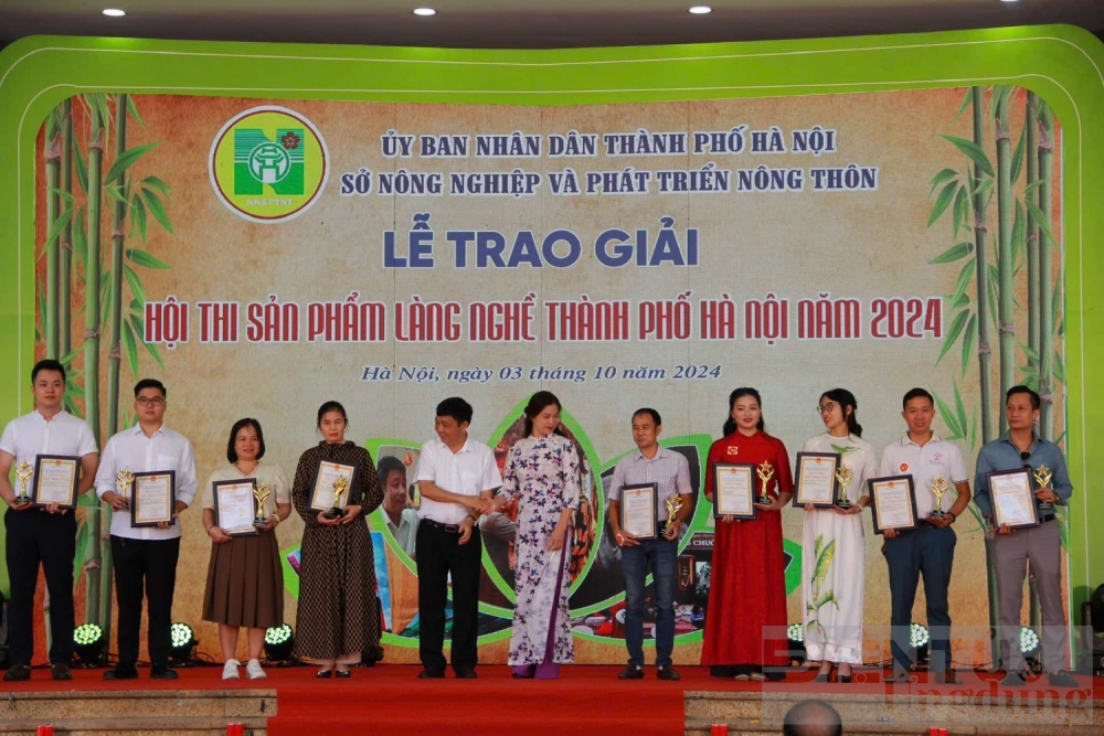 31 tinh thanh pho tham gia trung bay gioi thieu san pham tai hoi cho lang nghe lan thu 20