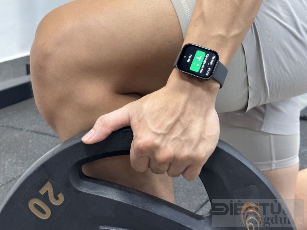 amazfit bip 5 ra mat gia chua den 2 trieu dong