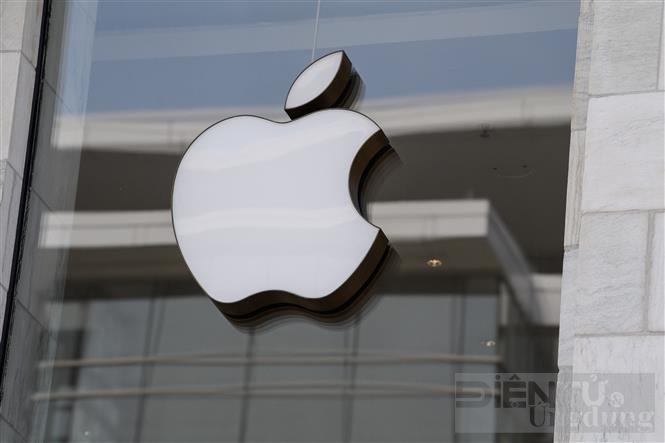 apple cat giam nhan su trong bo phan ban le doanh nghiep