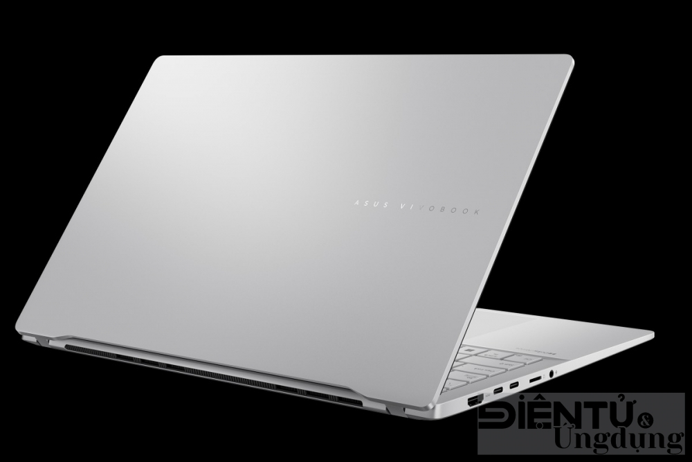 asus vivobook s 15 chiec laptop copilot dau tien duoc trang bi loat tinh nang ai trong windows 11