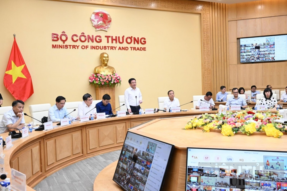 bo cong thuong to chuc hoi nghi trien khai nghi dinh ve co che mua ban dien truc tiep