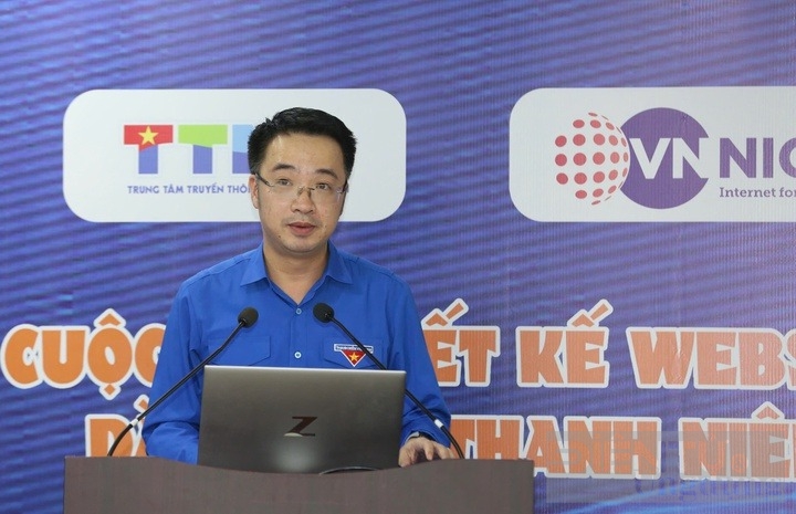 bo tttt pho cap ten mien vn va dich vu so cho the he tre viet nam
