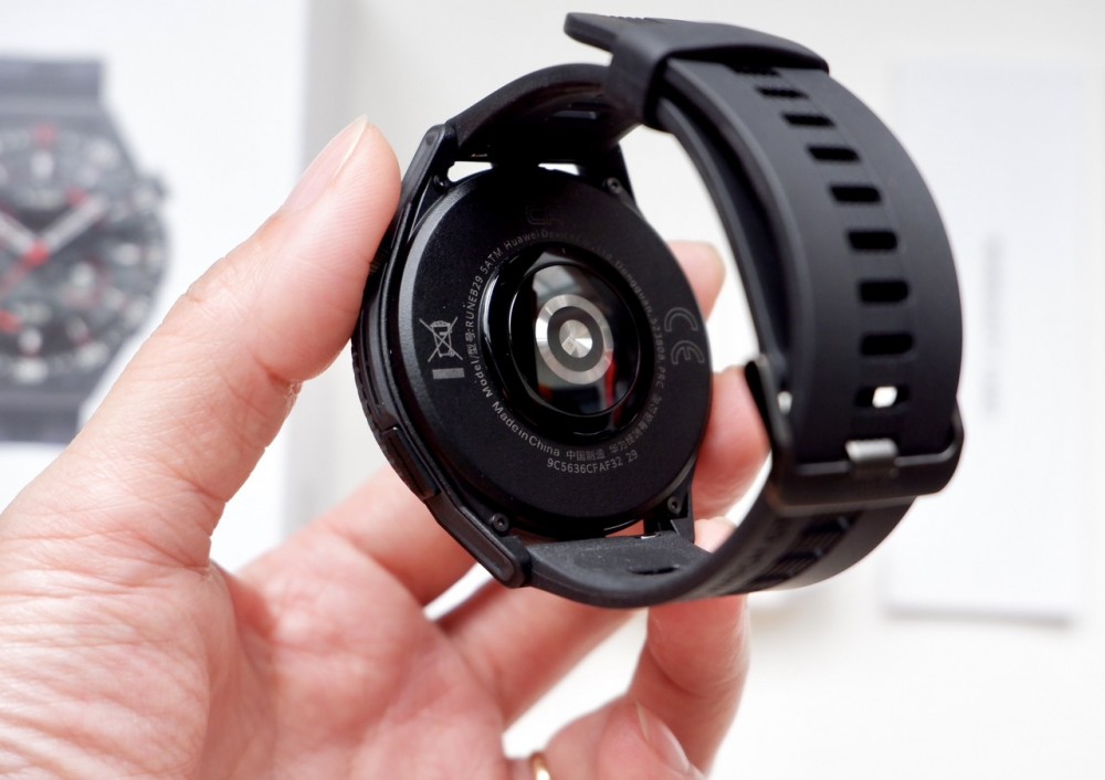 cac chuyen gia noi gi ve huawei watch gt 3 se