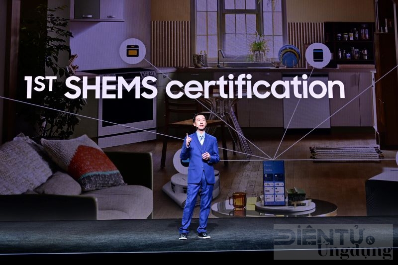 ces 2023 samsung hien thuc hoa trai nghiem ket noi xuyen suot