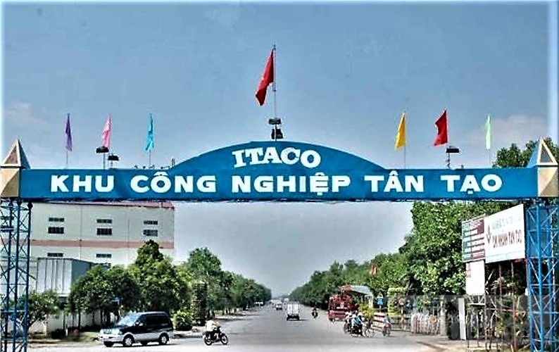 chu tich tan tao khoi kien nhieu ca nhan va doanh nghiep ra toa lien bang hoa ky