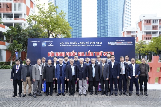 Hội nghị REV-ECIT 2024 chính thức khai mạc