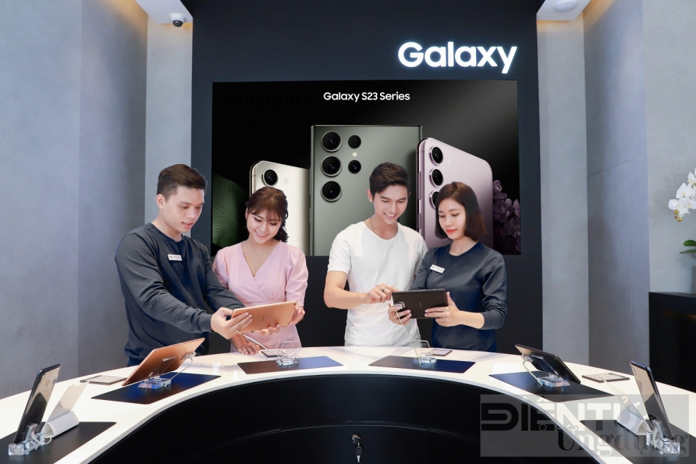 cung samsung finance nhap hoi galaxy de dang hon