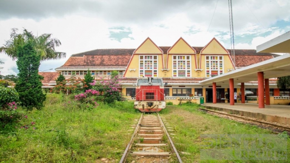 da lat lot top diem den gia re hang dau chau a