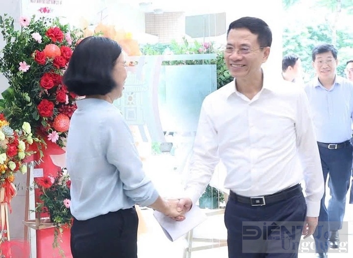 dai phat thanh truyen hinh ha noi hay khac biet de ton tai va phat trien