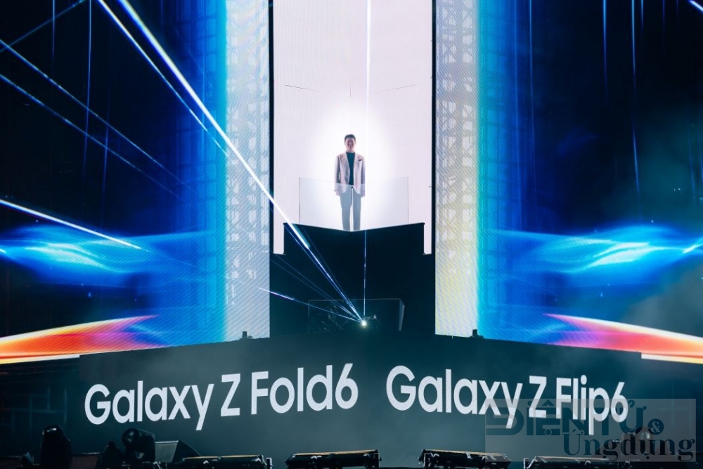 dai tiec am nhac galaxy al immersive thu hut 50000 nguo i tham gia