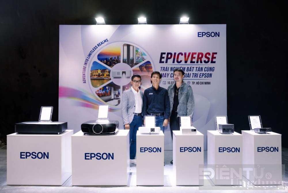 don gian hoa khong gian trai nghiem cung may chieu epson