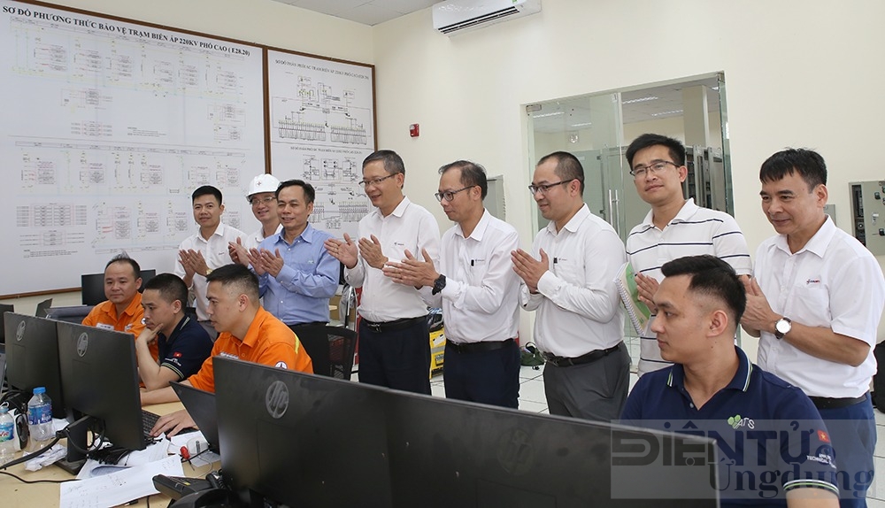 dong dien tram bien ap 220kv pho cao tang cuong dam bao dien cho hung yen hai duong
