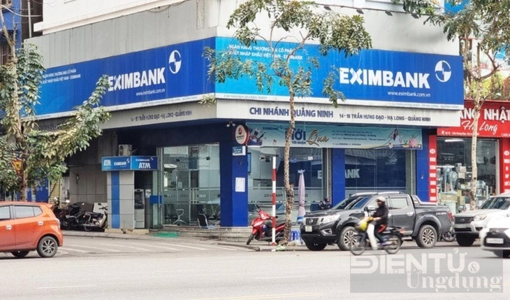 eximbank doi dien khung hoang truyen thong tren mang xa hoi