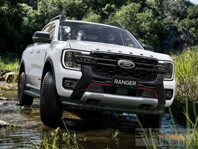 ford ranger stormtrak xe ban tai cua nam