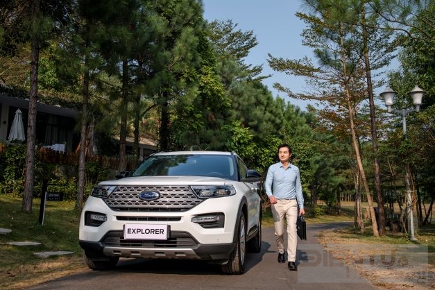 ford territory the he moi tin hieu kha quan tu thi truong