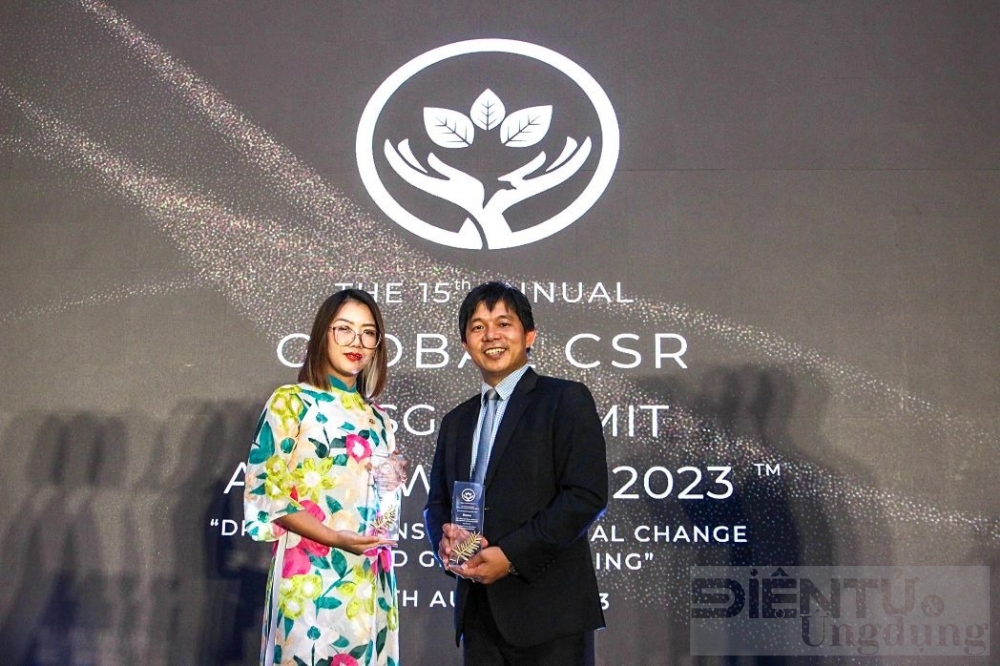 fpt gat hai nhieu giai thuong tai giai thuong csr toan cau