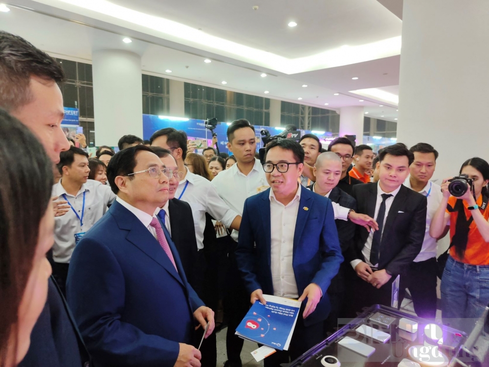 fpt mang gi den techfest vietnam 2022