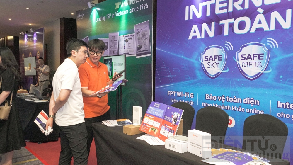 FPT Telecom mang đến nhiều sản phẩm và giải pháp mới tại VNNIC Internet Conference 2024