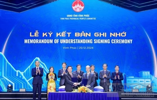 FPT và UBND tỉnh Vĩnh Phúc ký kết hợp tác chiến lược