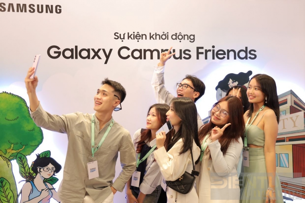 galaxy campus friends mua 1 da goi ten 50 sinh vien xuat sac nhat