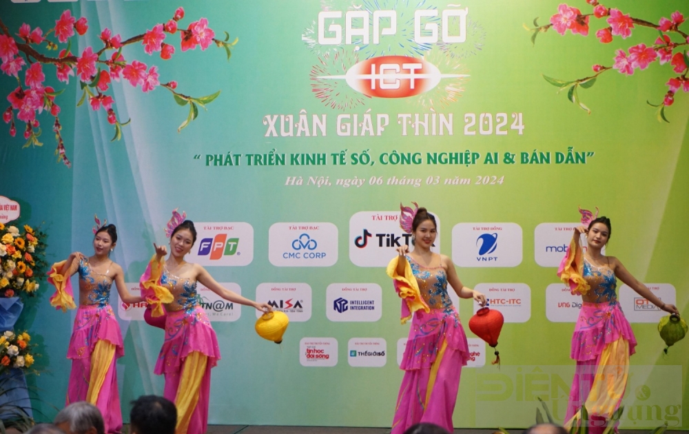 gap go ict 2024 phat trien kinh te so cong nghiep ai ban dan