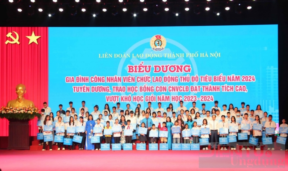 Hà Nội: Biểu dương 100 gia đình công nhân, viên chức, lao động tiêu biểu năm 2024