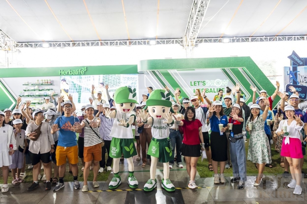 herbalife viet nam tiep tuc dong hanh cung vnexpress marathon quy nhon 2024