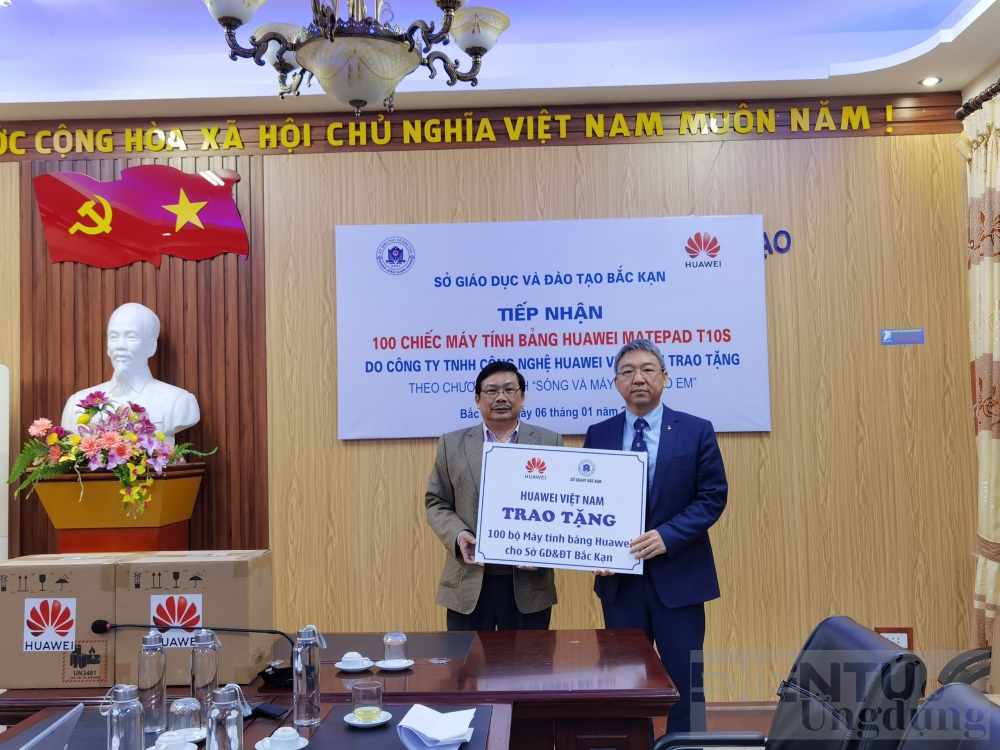 huawei viet nam dua cong nghe vao giao duc o vung cao