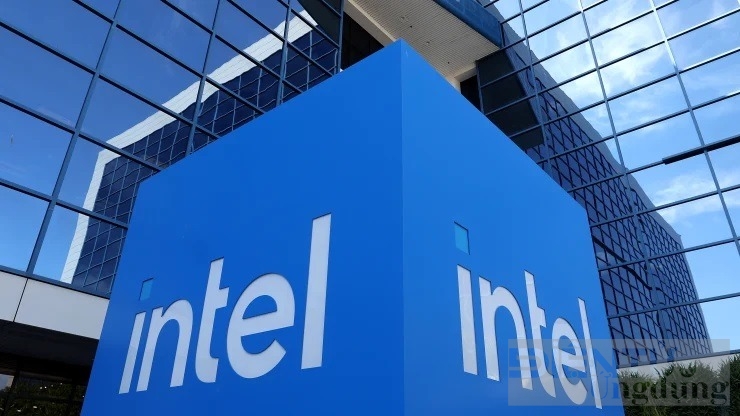 intel thoai von khoi arm holdings dau hieu cua cuoc tai cau truc lon