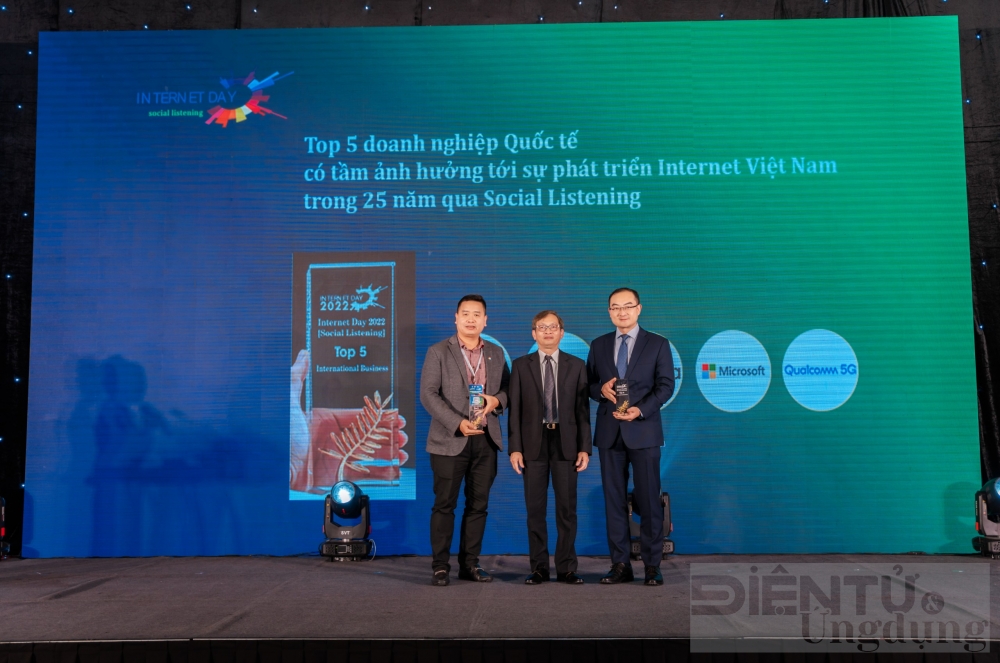 Internet Day 2022: Tôn vinh đóng góp của Huawei vào sự phát triển của internet Việt Nam